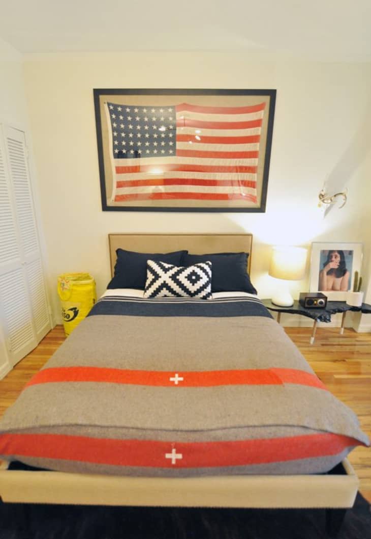 Make it Modern The Clean Crisp Streamlined Bed Apartment Therapy